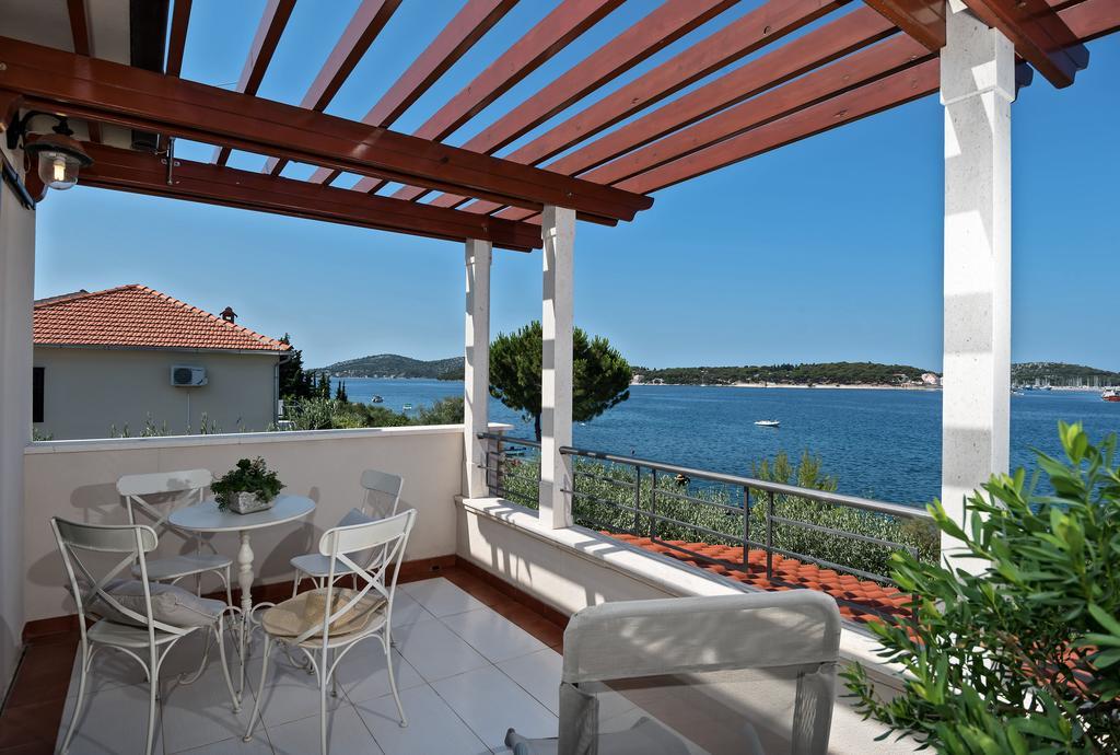 Apartman Roza Рогозница Экстерьер фото