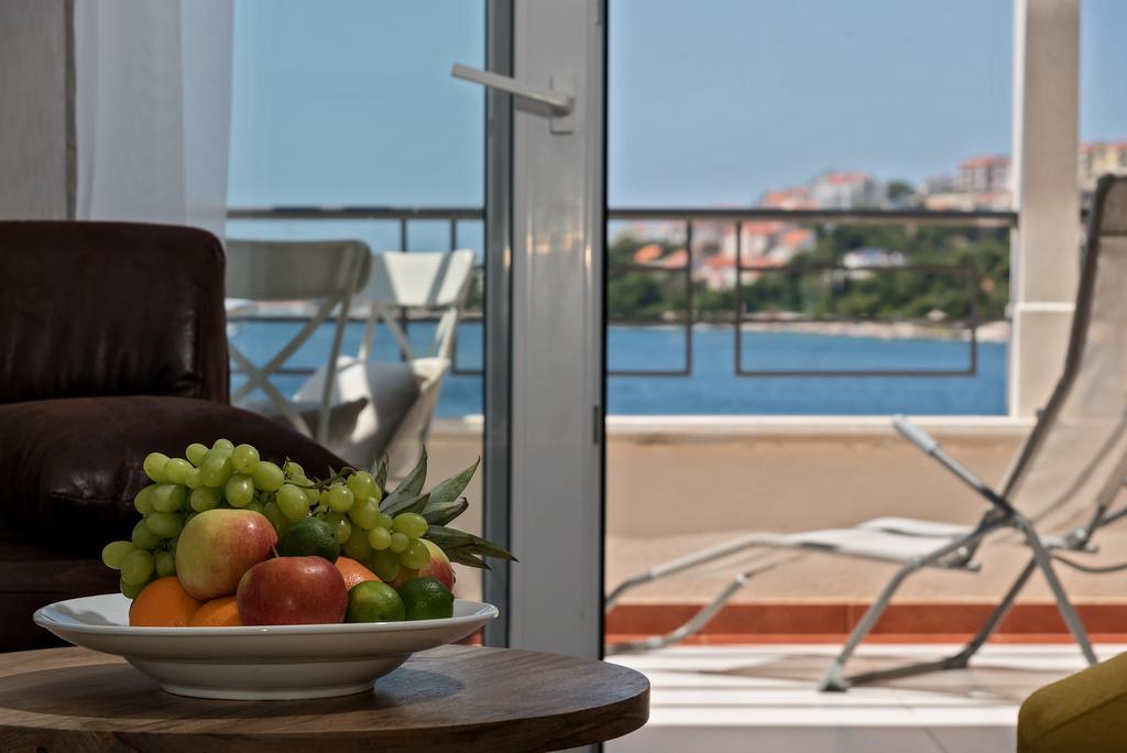 Apartman Roza Рогозница Экстерьер фото
