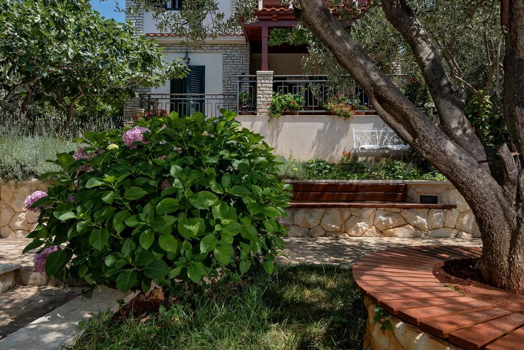 Apartman Roza Рогозница Экстерьер фото